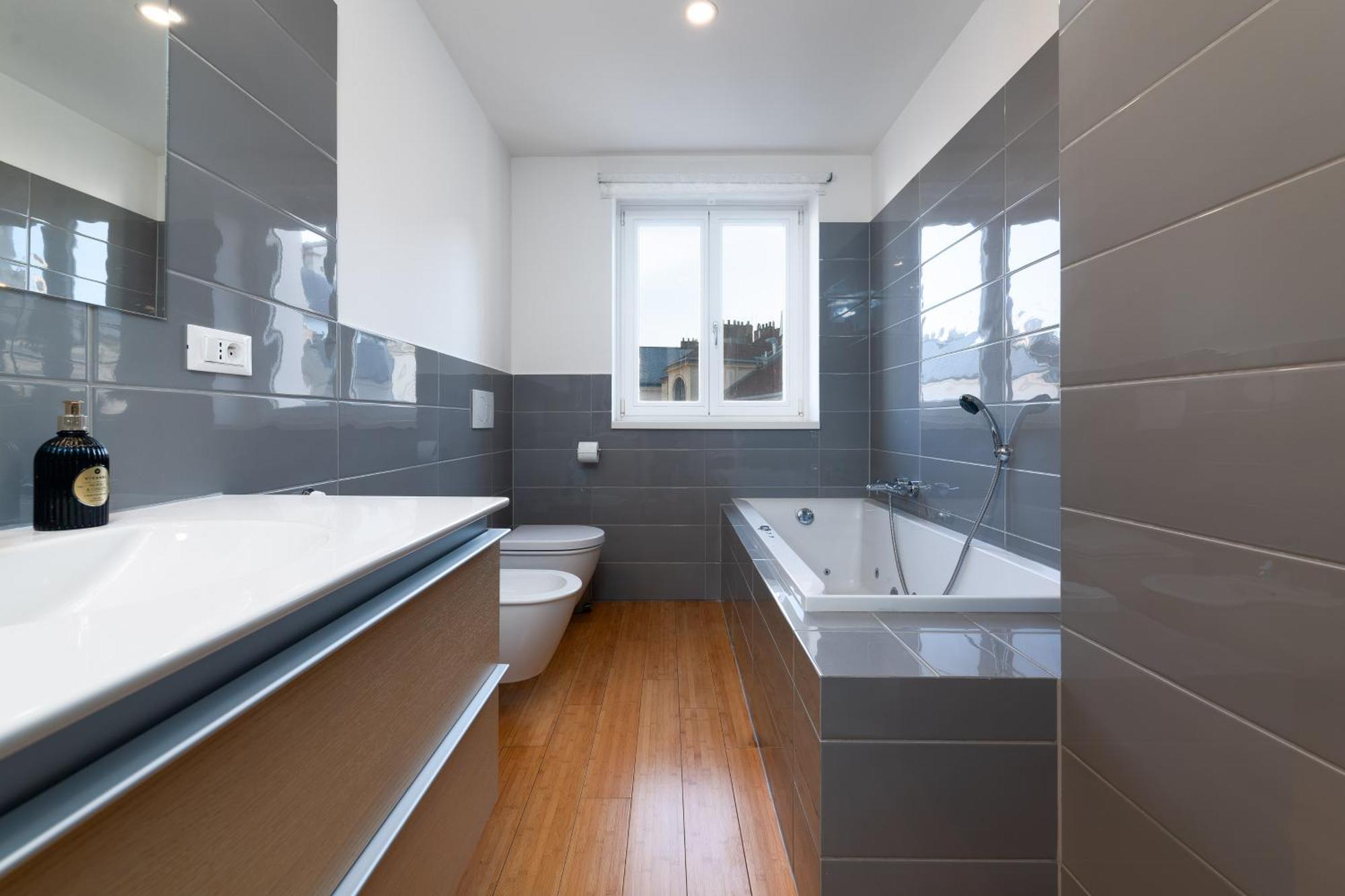 Two-Level Apart With A Terrace Near The Vltava River براغ المظهر الخارجي الصورة